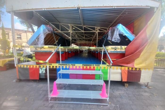 ¡Ya casi, ya casi! instalan puestos guadalupanos de cañitas y algo más