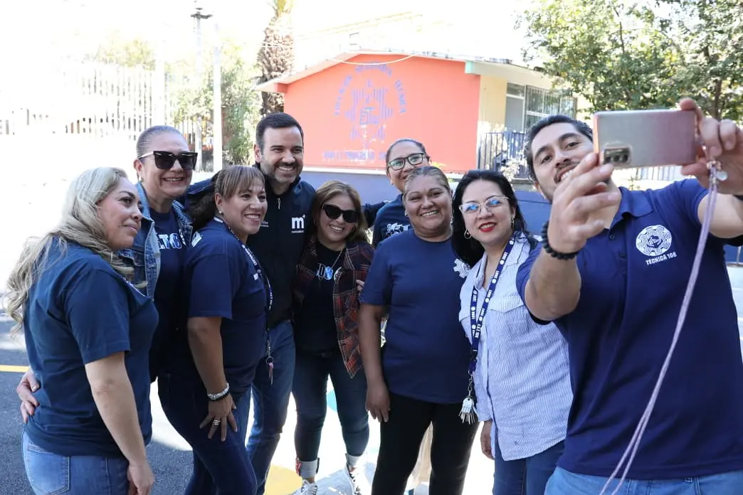 Yankel Benítez constata mejoras en la Escuela Secundaria Técnica 108