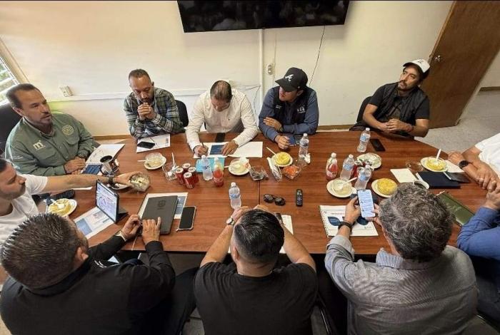 Yankel Benítez sostiene reunión intermunicipal de coordinación para el operativo de Día de Muertos