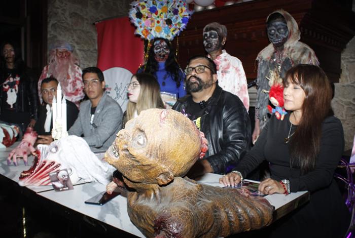 Zombis y 'Toritos de Petate' invadirán Morelia en la 14 edición del Zombi Walk