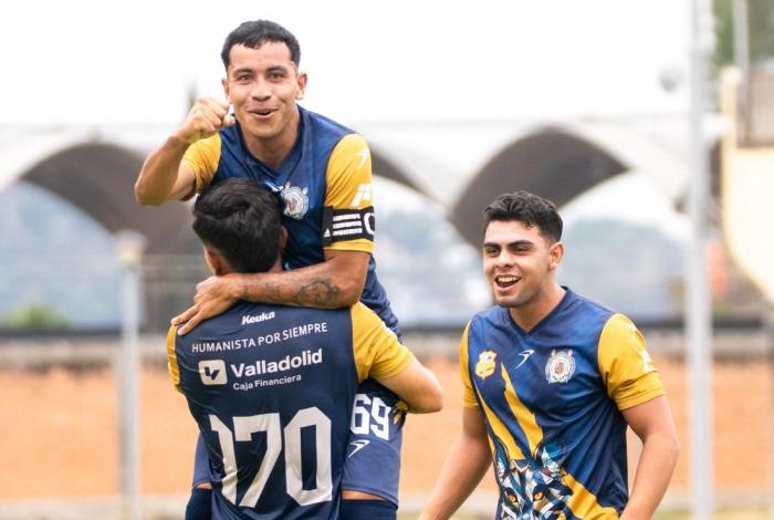 Zorros de la UMSNH califican a cuartos de final